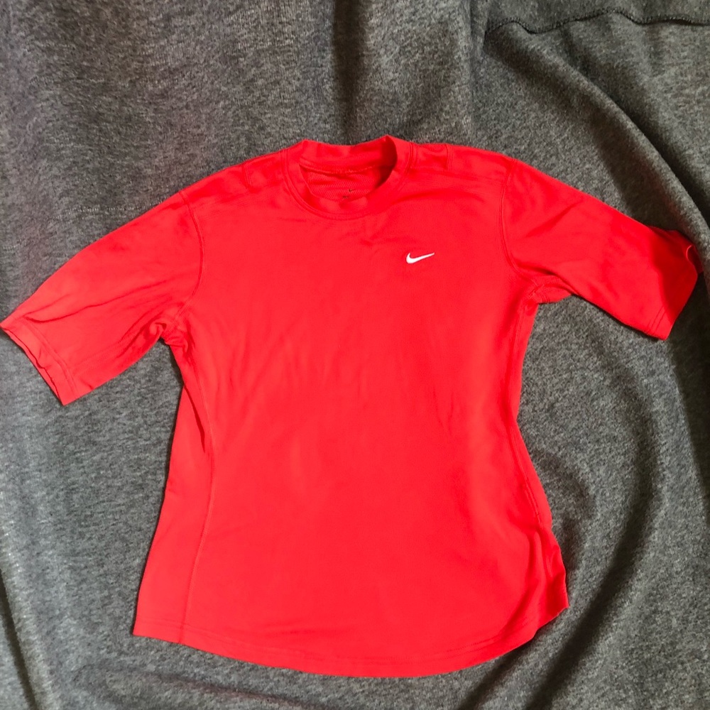 NIKE Boys Red Shirt